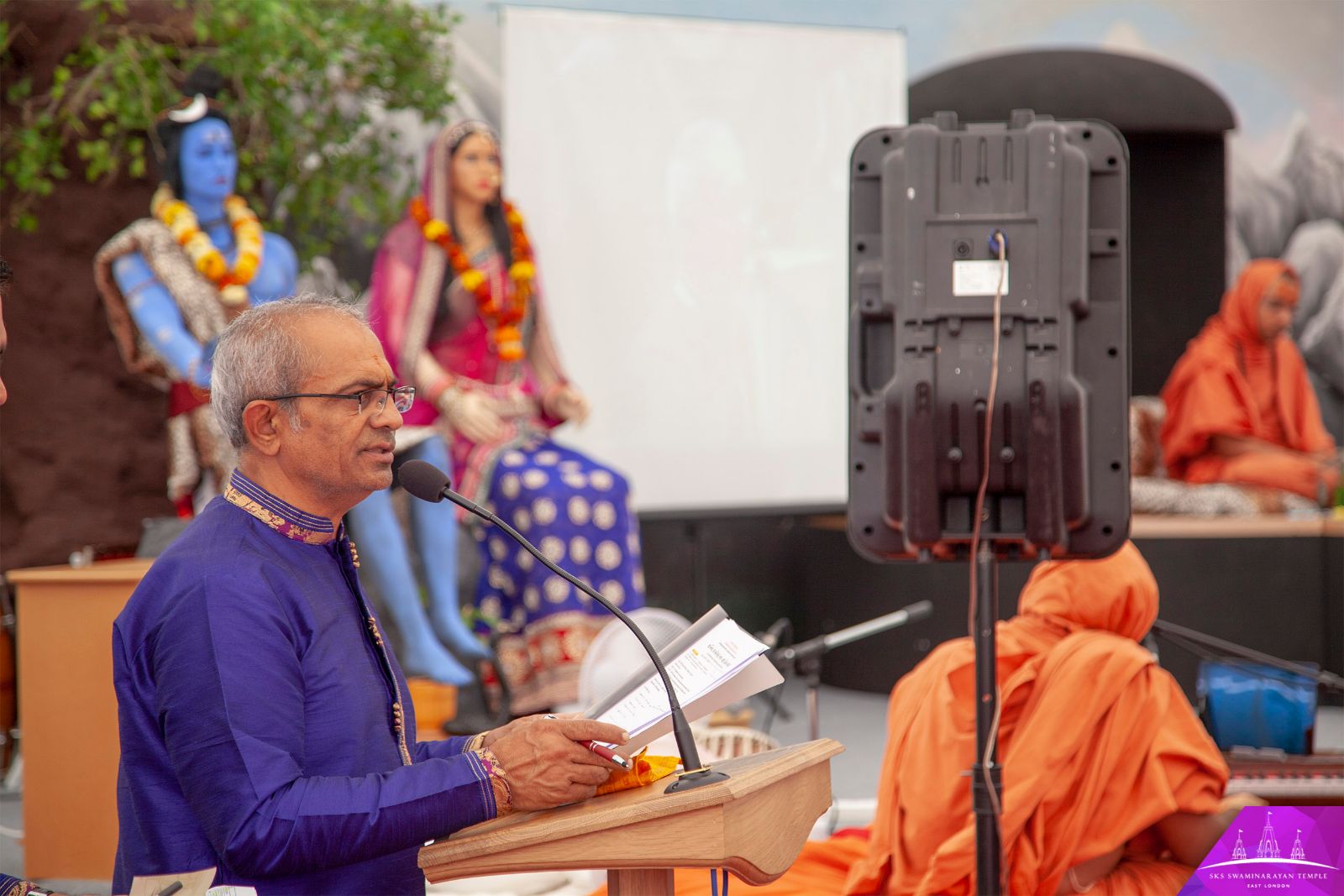 ©1987-2017 SKS Swaminarayan Temple East London